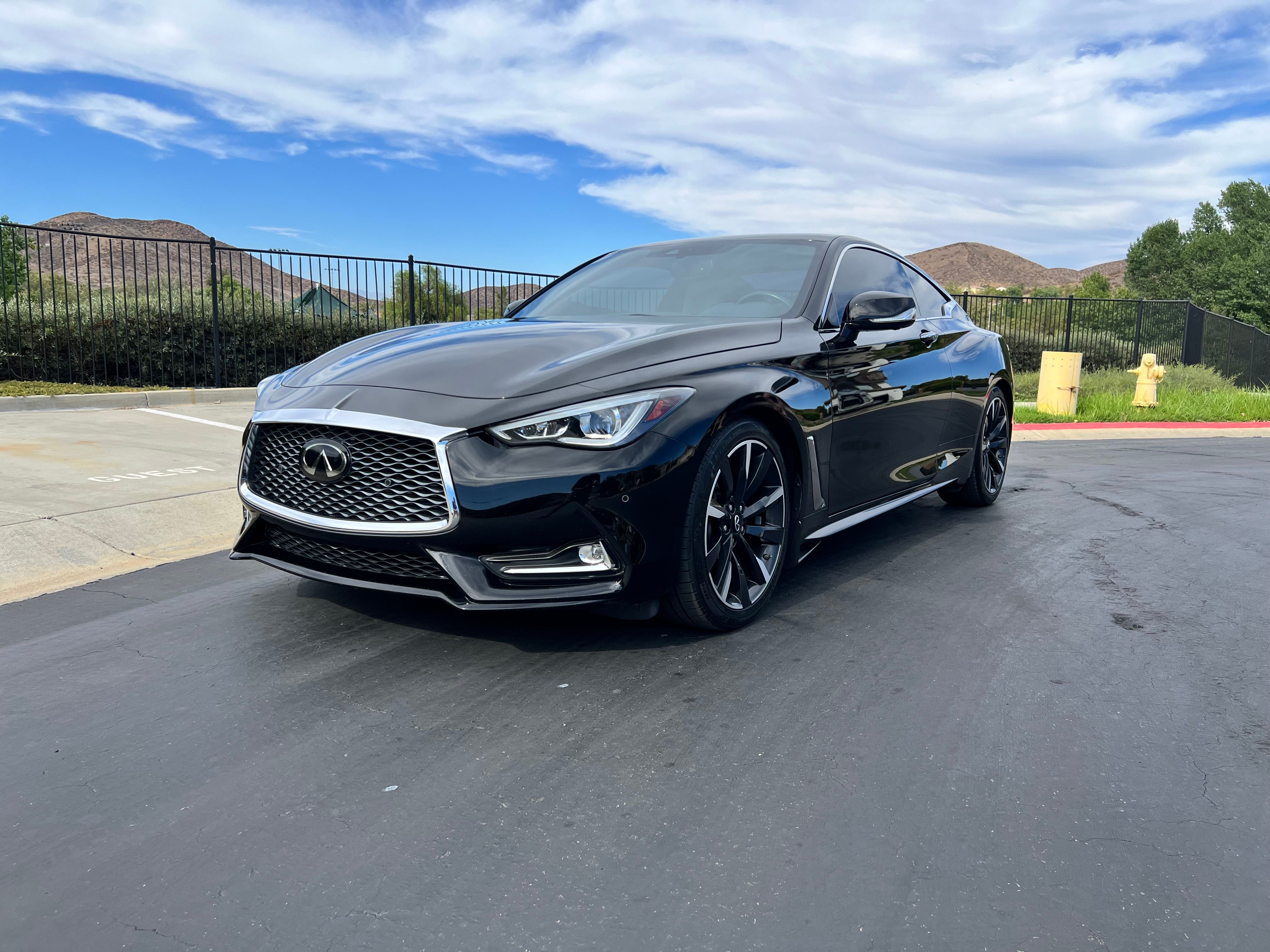 Used 2021 INFINITI Q60 3.0t Luxe RWD image 1