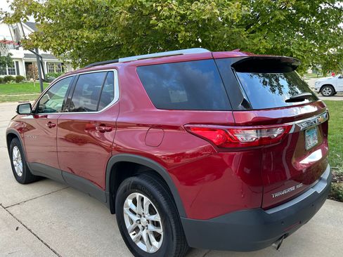 Used 2018 Chevrolet Traverse LT w/ LPO, Floor Liner Package image 5