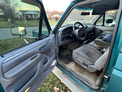 Used 1995 Ford F350 2WD Crew Cab image 9