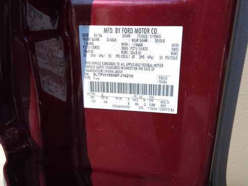 Used 2006 Lincoln Mark LT 2WD image 18