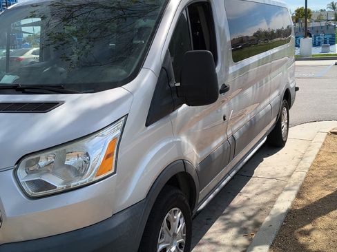 Used 2016 Ford Transit 350 XLT RWD image 15
