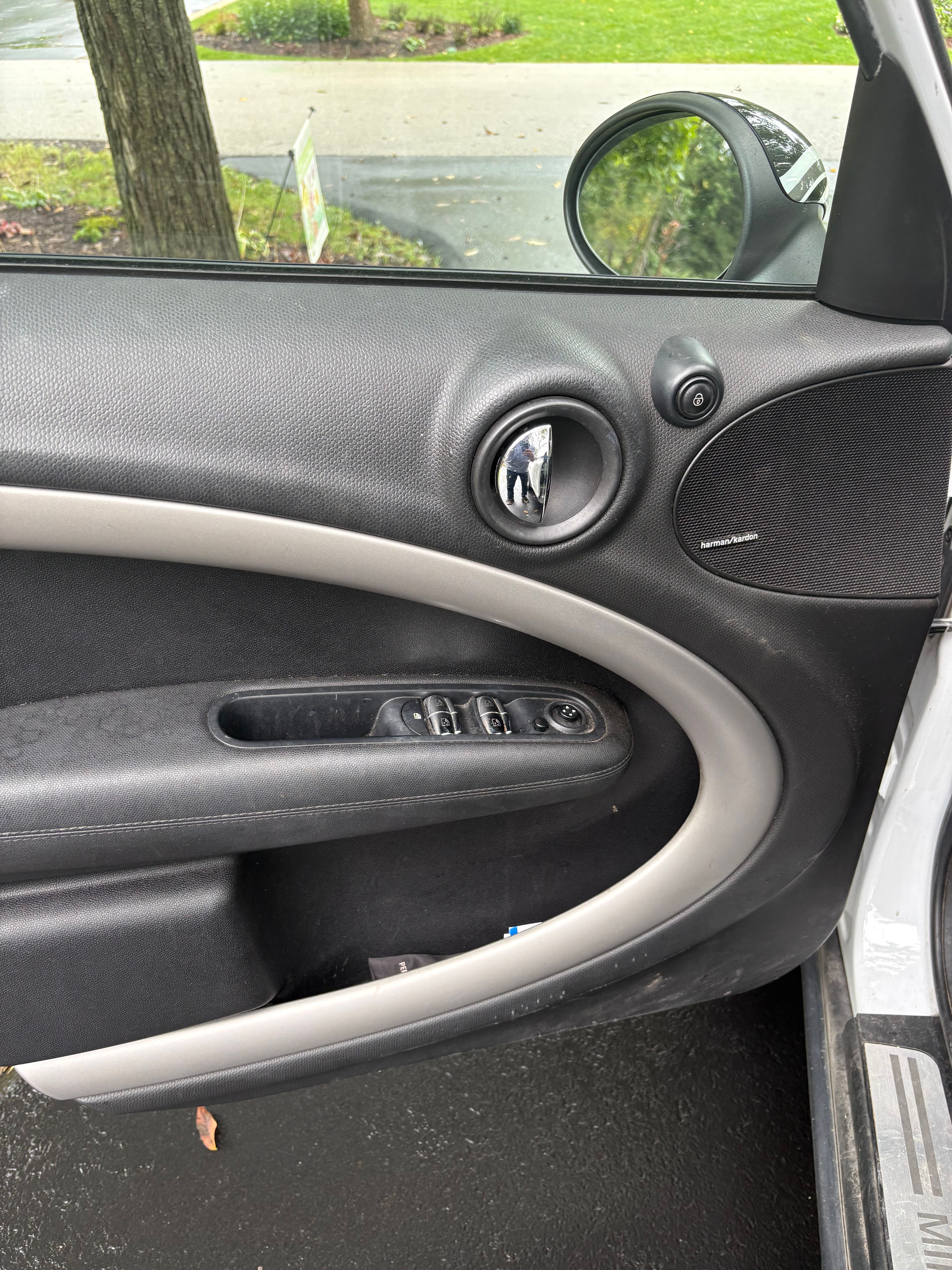 Used 2016 MINI Cooper Countryman FWD image 6