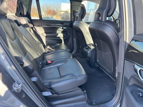 Used 2018 Volvo XC90 T6 Momentum w/ Momentum Plus Package image 27