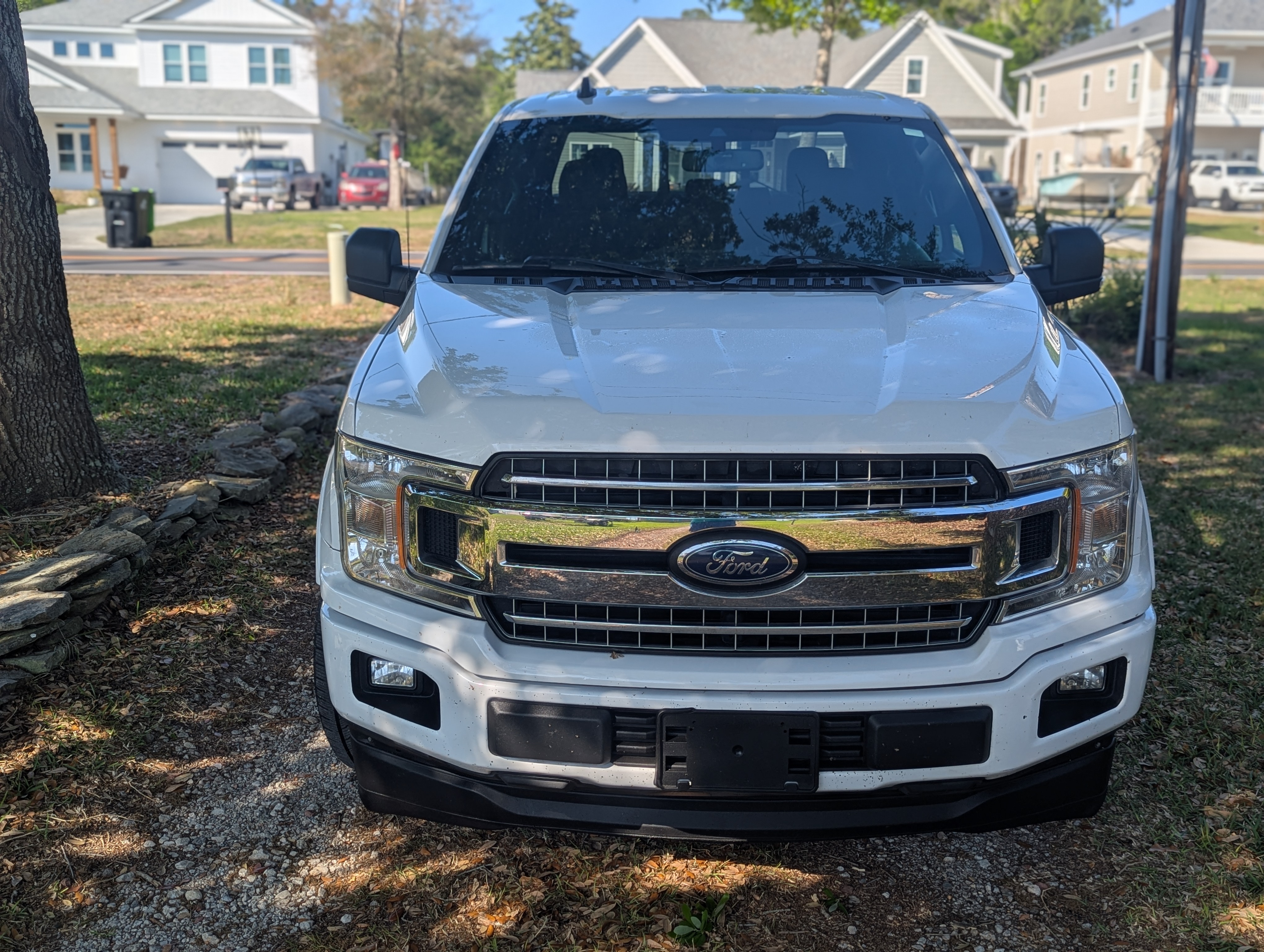Used 2020 Ford F150 XLT w/ Equipment Group 302A Luxury RWD image 4