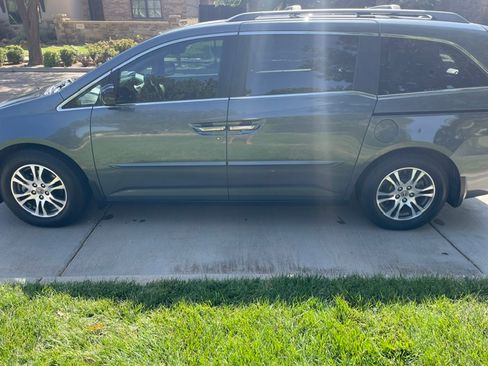 Used 2013 Honda Odyssey EX-L image 8