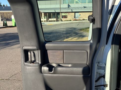 Used 2002 Chevrolet Silverado 1500 LS w/ Heavy Duty Suspension Pkg image 6