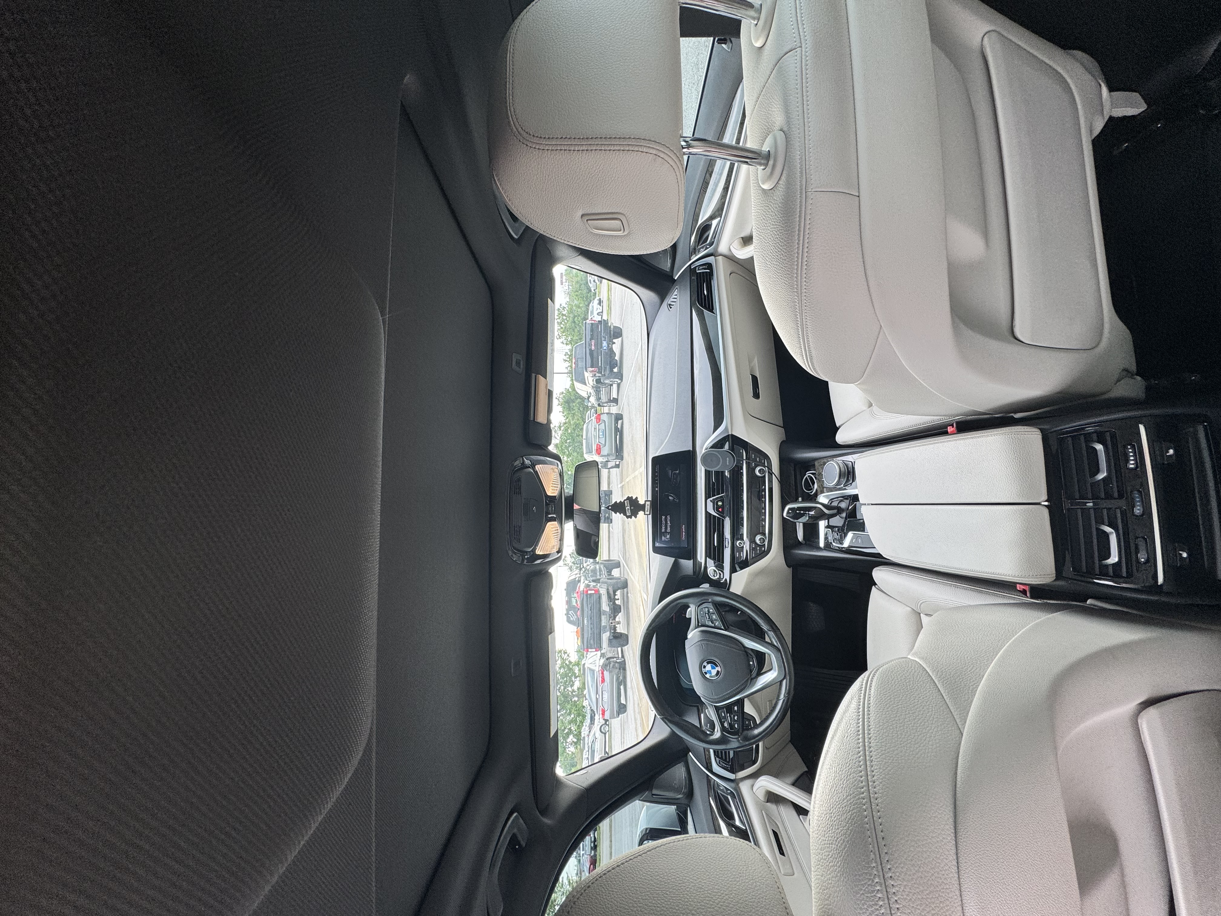 Used 2020 BMW 530i xDrive w/ Premium Package AWD/4WD image 11
