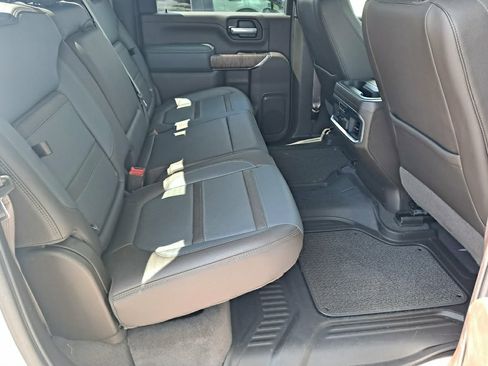 Used 2021 GMC Sierra 2500 Denali w/ Denali Ultimate Package AWD/4WD image 29