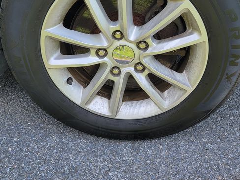 Used 2017 Dodge Journey SXT FWD image 26