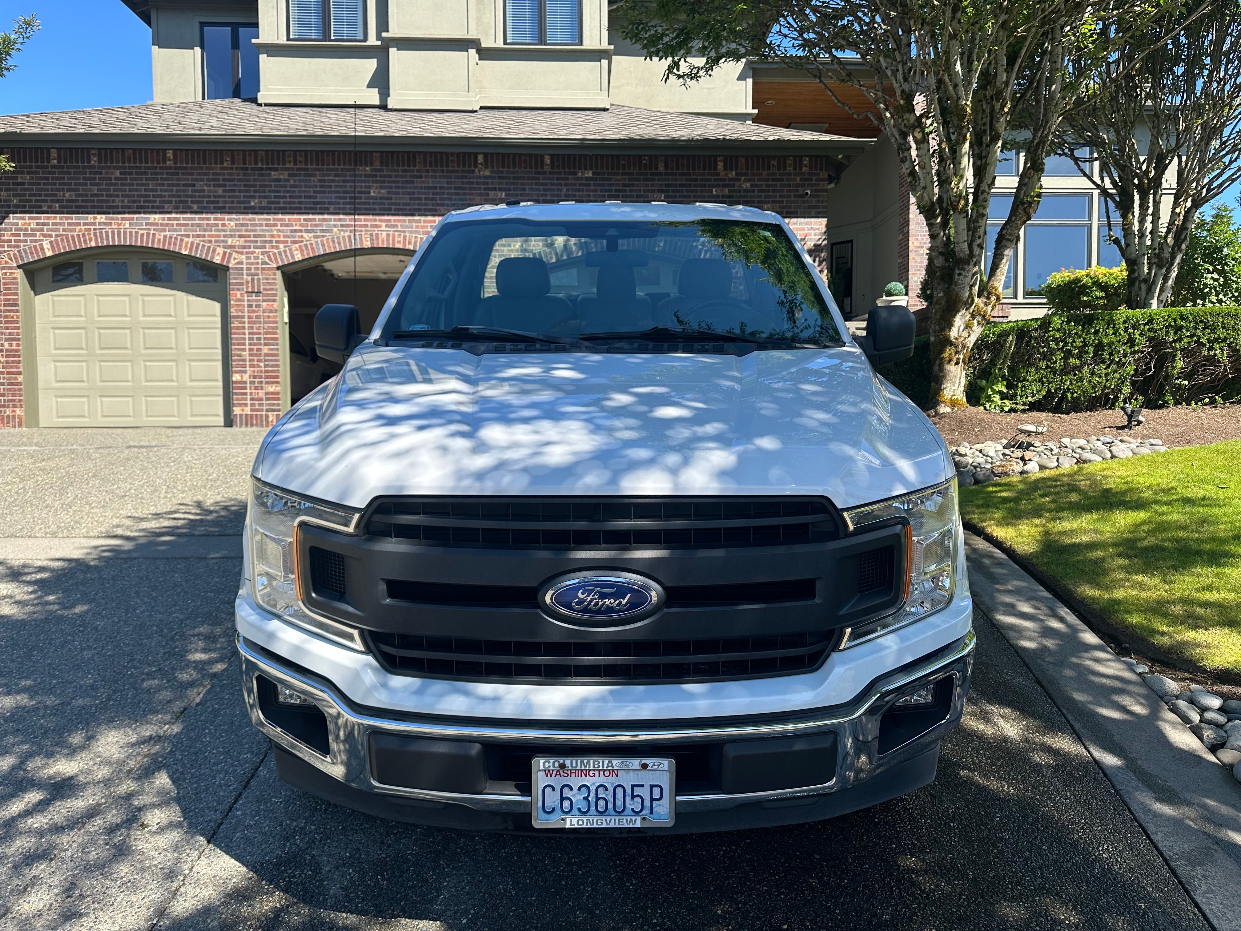 Used 2019 Ford F150 XL w/ Equipment Group 101A Mid RWD image 4