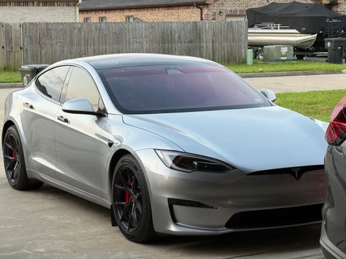 Used 2024 Tesla Model S Plaid AWD/4WD image 9