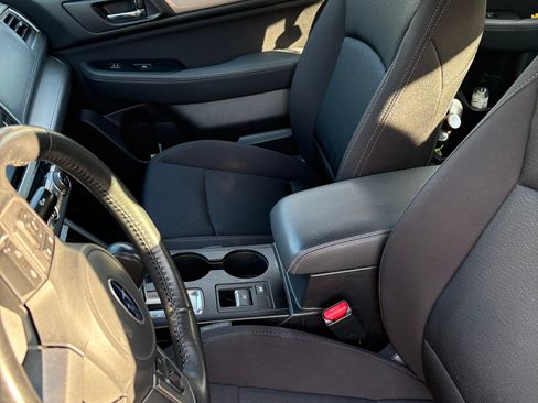 Used 2016 Subaru Legacy 2.5i Premium w/ Popular Package #1 image 9