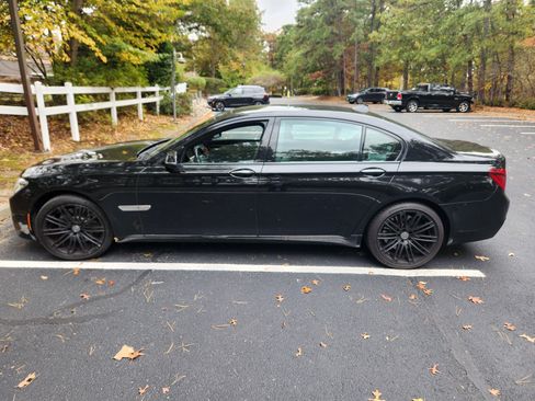 Used 2014 BMW 750Li xDrive image 5