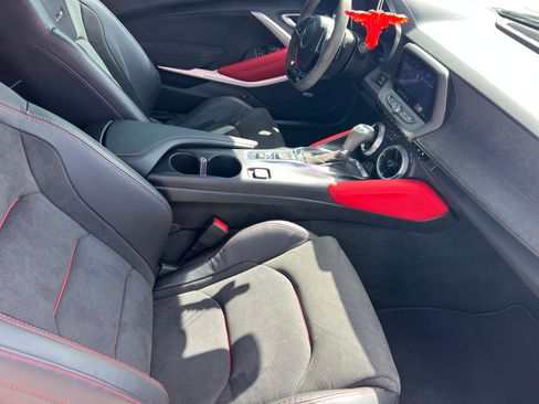 Used 2023 Chevrolet Camaro ZL1 RWD image 27