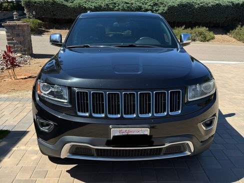 Used 2015 Jeep Grand Cherokee Limited RWD image 4