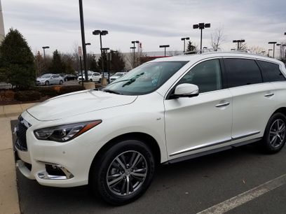 Used 2017 INFINITI QX60 AWD w/ Premium Plus Package