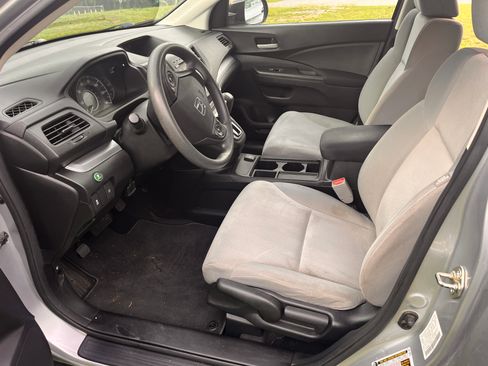 Used 2015 Honda CR-V LX image 6