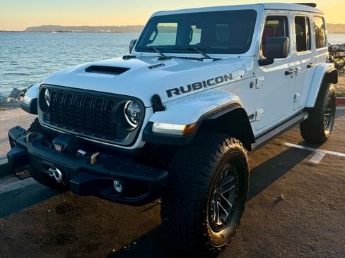 Used 2024 Jeep Wrangler Unlimited Rubicon 392 AWD/4WD image 15