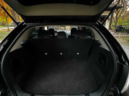 Used 2010 Ford Edge SEL image 17