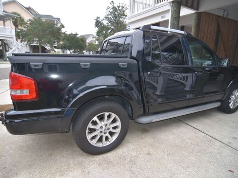Used 2009 Ford Explorer Sport Trac Limited image 5