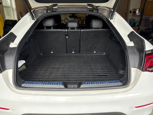 Used 2020 Mercedes-Benz GLC 300 4MATIC Coupe image 9