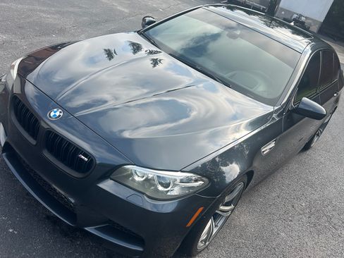 Used 2014 BMW M5 image 5