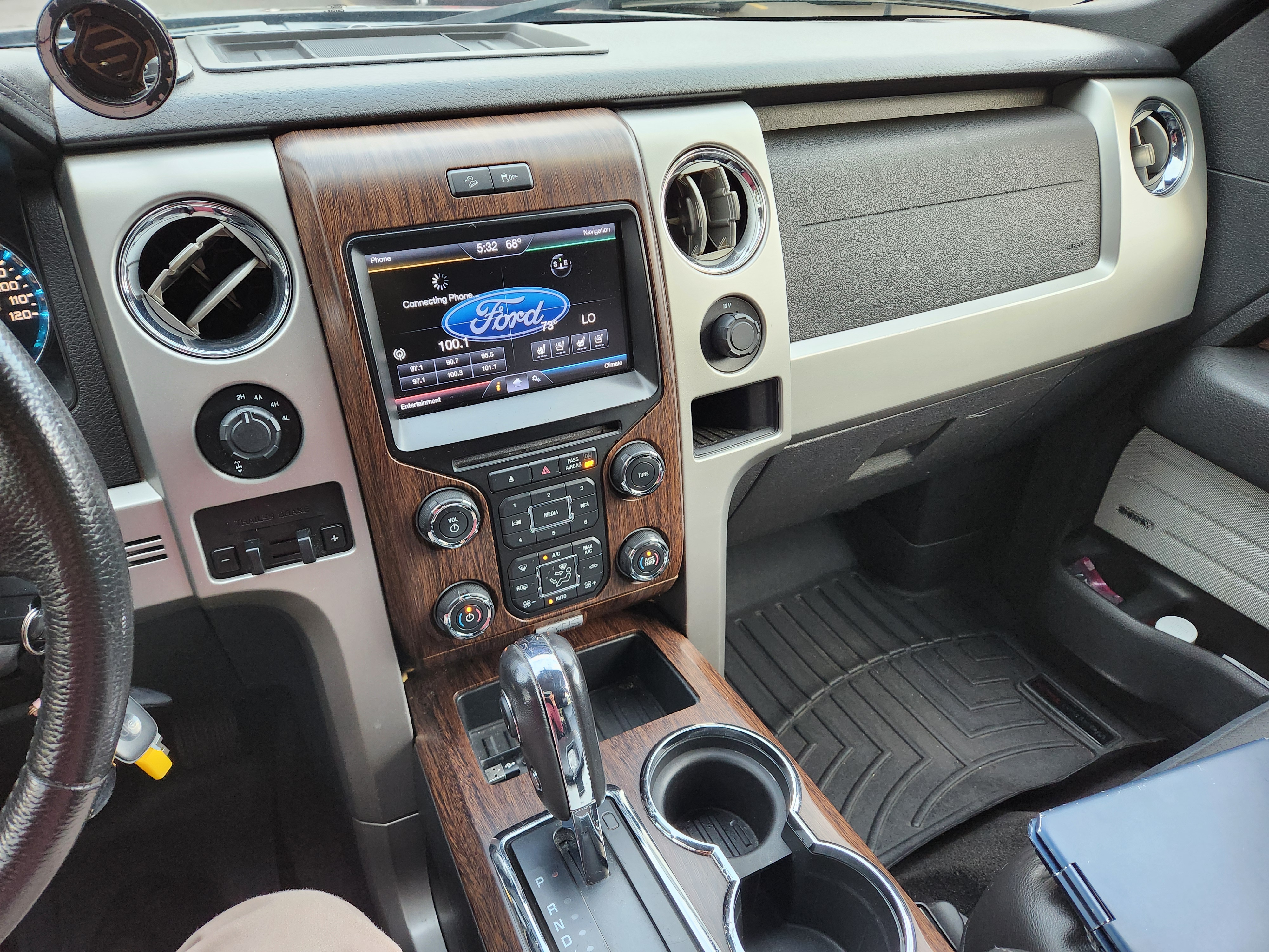 Used 2013 Ford F150 Lariat w/ Luxury Equipment Group AWD/4WD image 17