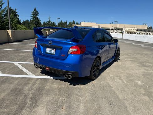 Used 2018 Subaru WRX STI Limited w/ Popular Package #3 AWD/4WD image 5