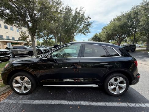Used 2021 Audi Q5 2.0T Premium Plus AWD/4WD image 2