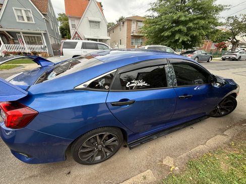 Used 2021 Honda Civic Sport image 11