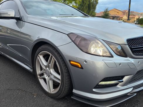 Used 2012 Mercedes-Benz E 550 E 550 Coupe 2D image 1