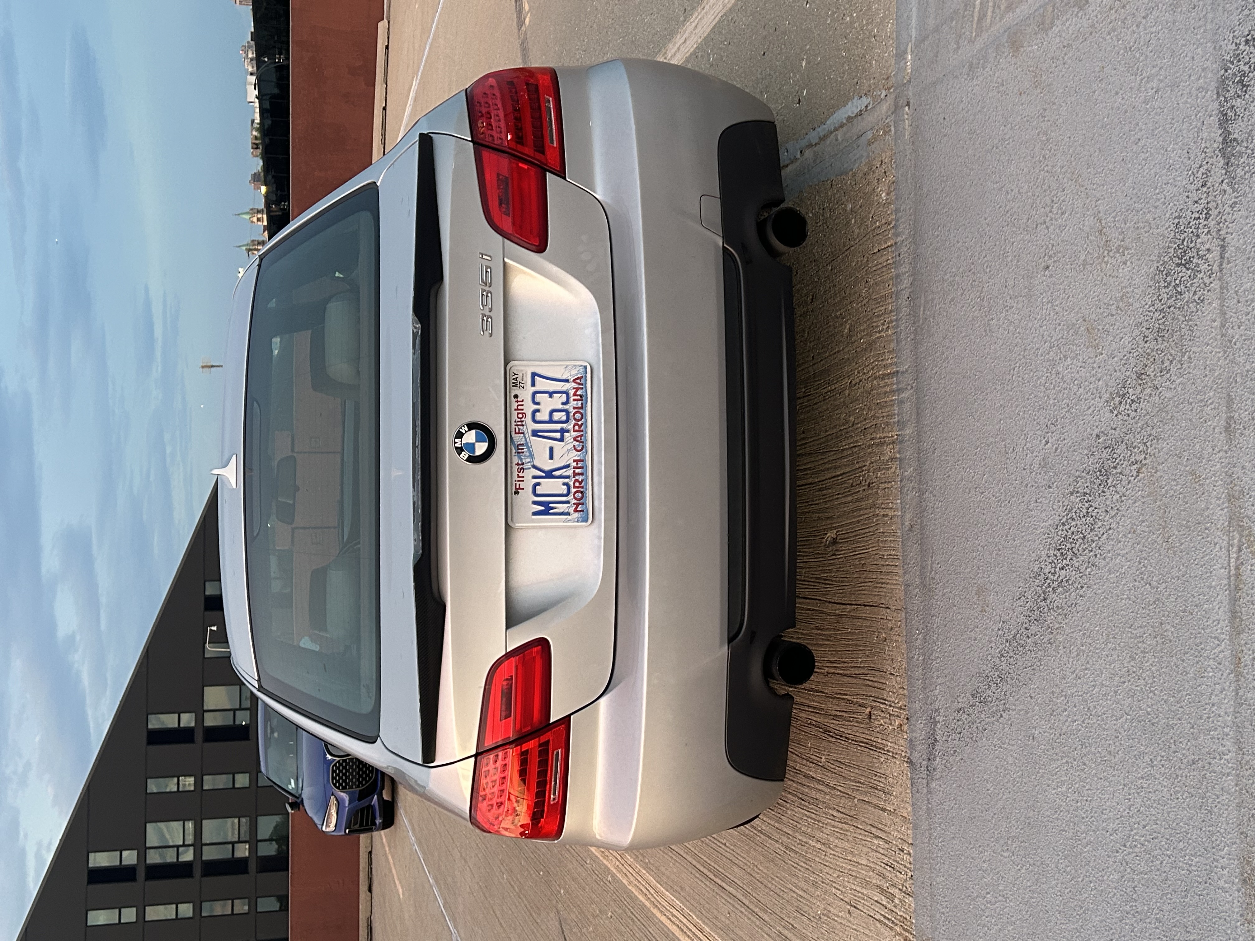 Used 2011 BMW 335i Coupe RWD image 4