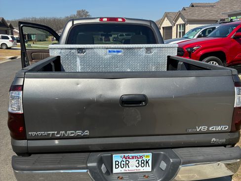 Used 2004 Toyota Tundra Limited image 4