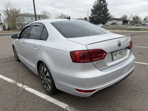 Used 2013 Volkswagen Jetta SEL Premium image 6
