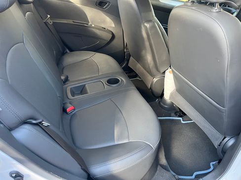 Used 2016 Chevrolet Spark LT image 20