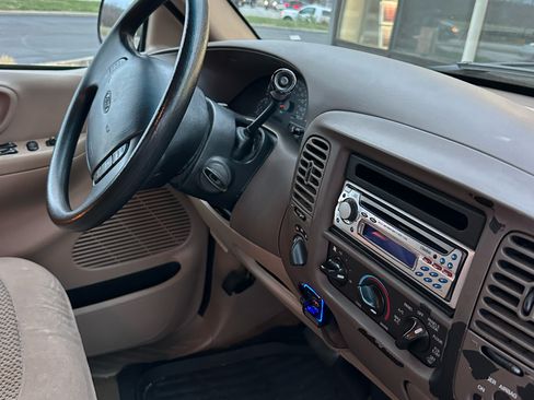 Used 1999 Ford F150 4x4 SuperCab image 6