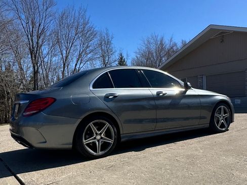 Used 2017 Mercedes-Benz C 300 4MATIC Sedan image 5