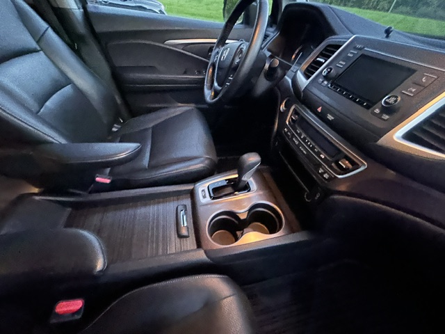 Used 2017 Honda Ridgeline RTL image 13