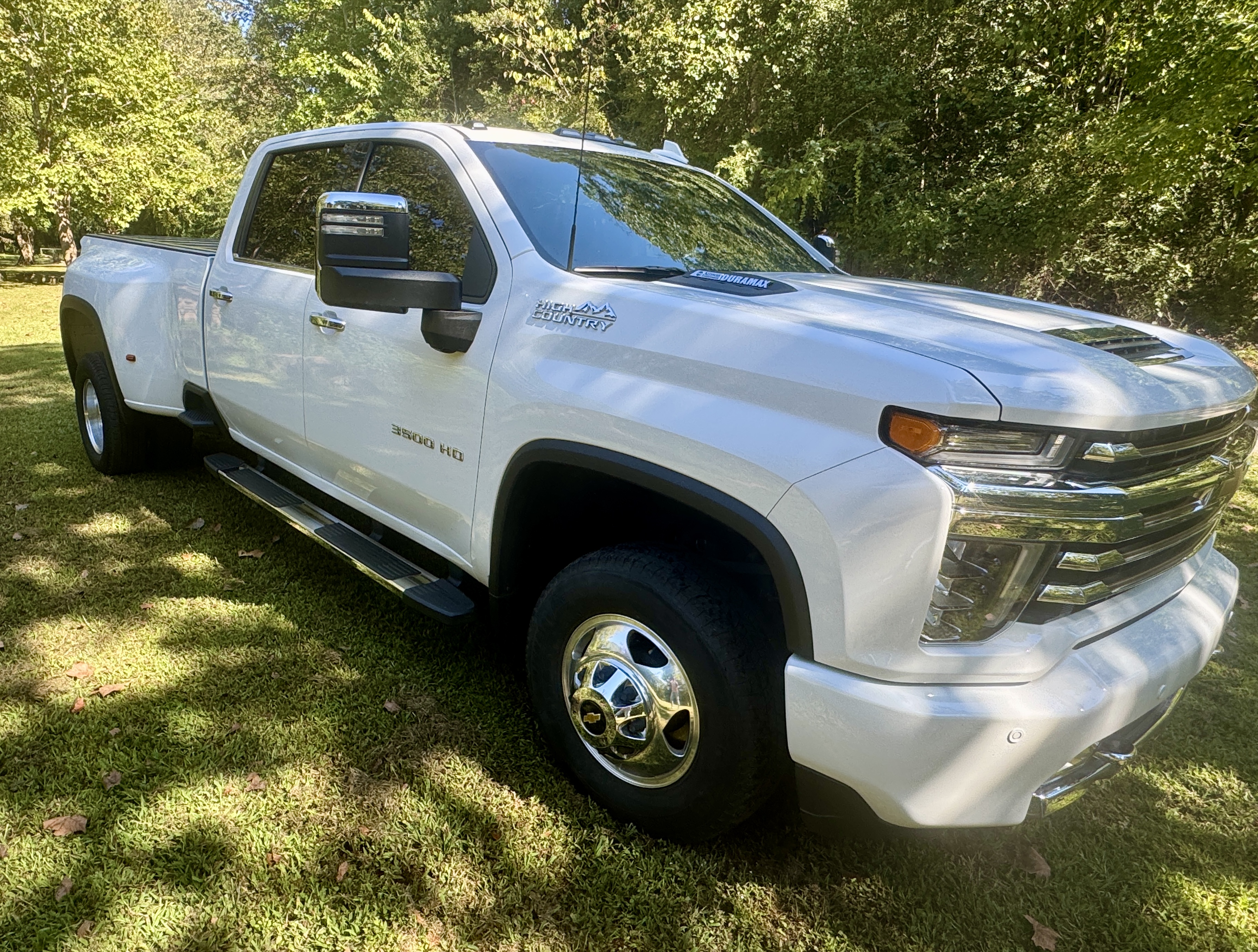 Used 2021 Chevrolet Silverado 3500 High Country AWD/4WD image 29