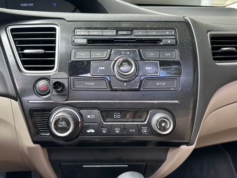 Used 2013 Honda Civic EX image 17