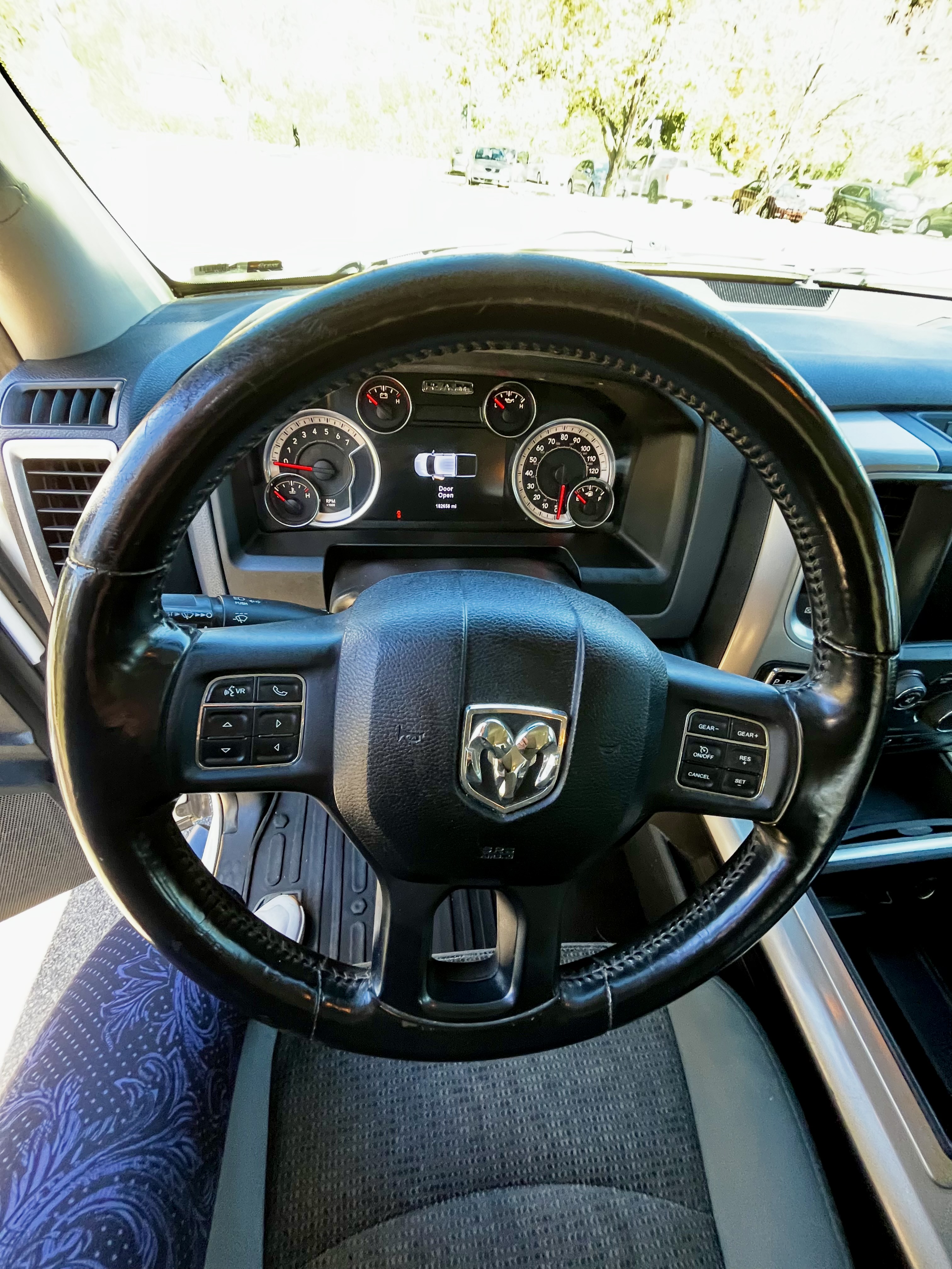 Used 2015 RAM 1500 Big Horn AWD/4WD image 10