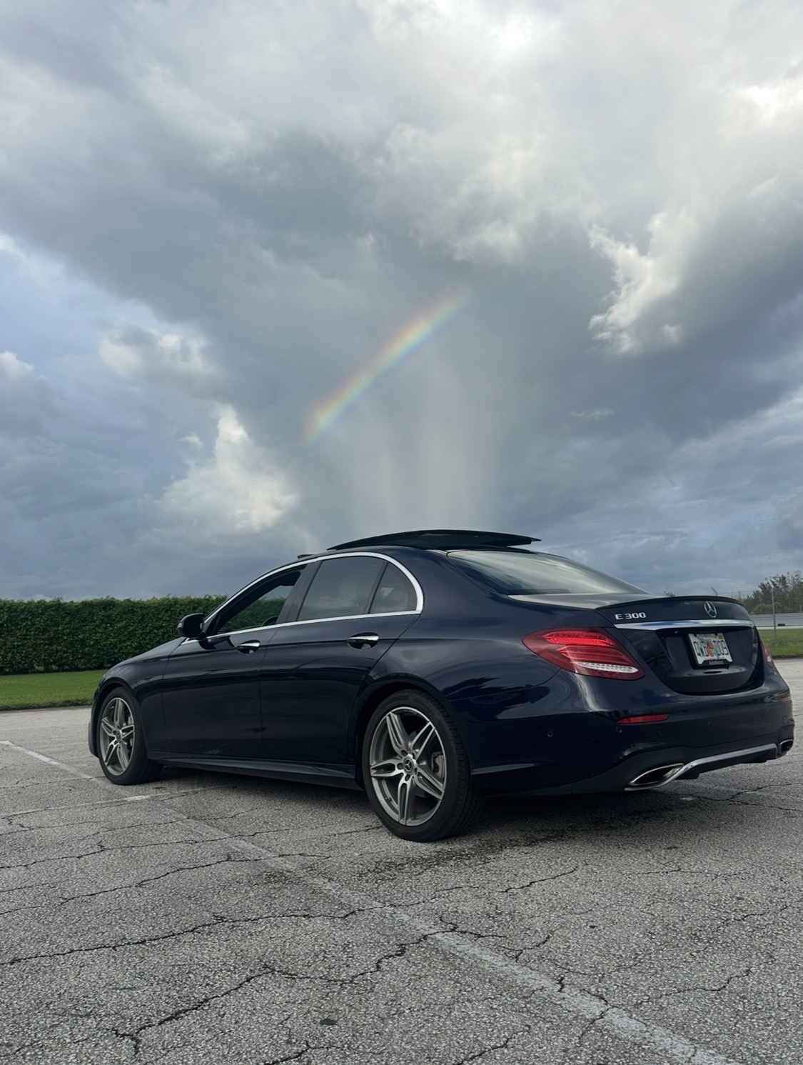 Used 2018 Mercedes-Benz E 300 image 1