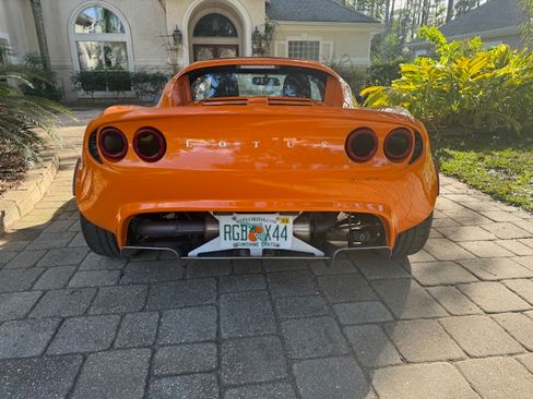 Used 2005 Lotus Elise image 25