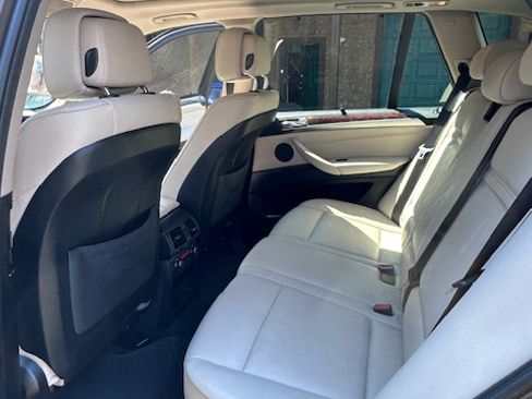Used 2012 BMW X5 xDrive35i AWD/4WD image 9