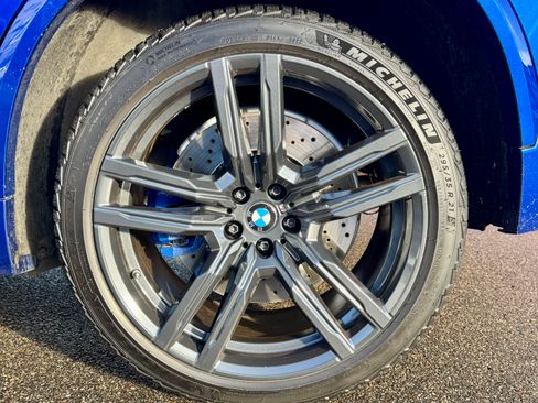 Used 2022 BMW X5 M w/ Competition Package image 17