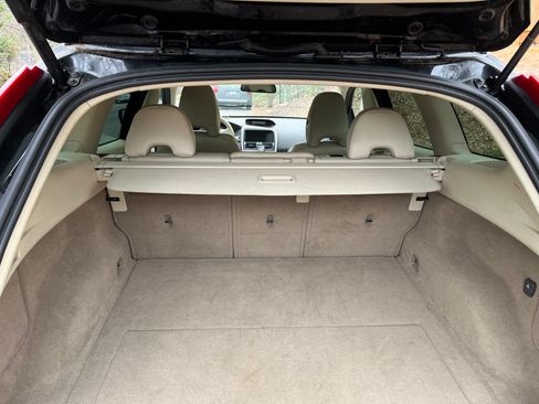 Used 2010 Volvo XC60 T6 image 11