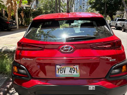 Used 2021 Hyundai Kona SE AWD/4WD image 11