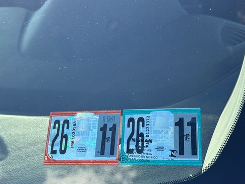 Used 2024 Nissan Versa SR w/ Trunk Package image 5