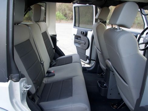 Used 2010 Jeep Wrangler Unlimited Sahara w/ Dual Top Group image 15