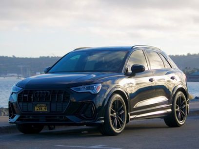 Used 2023 Audi Q3 2.0T Premium w/ Black Optic Sport Package